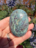 Ruby Fuchsite Pillow Palm Stone — India | 2.25"–2.5" | Natural