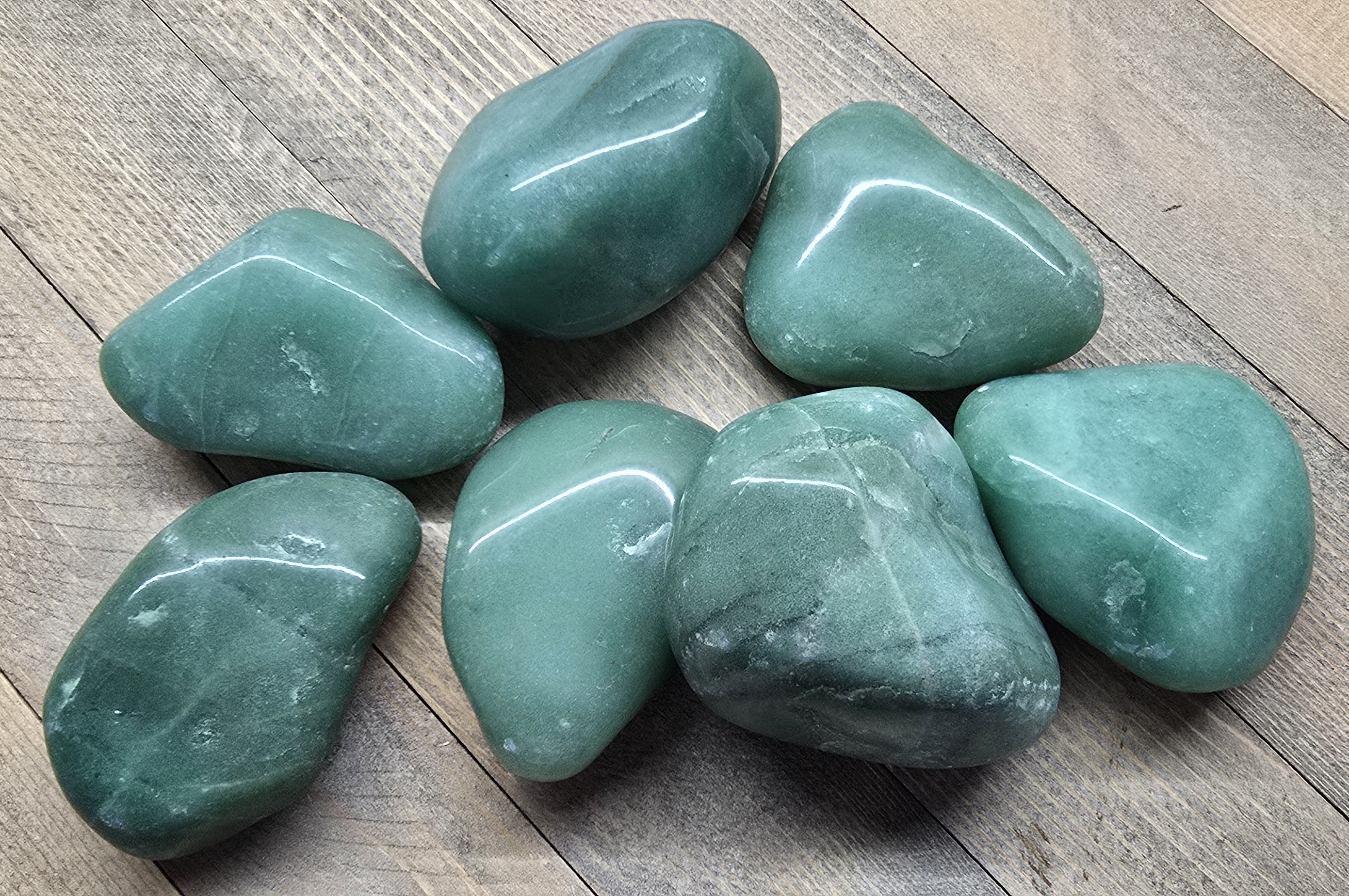 Green Aventurine Tumbled Stone – Luck & Abundance Crystal, Heart Chakra Healing Stone