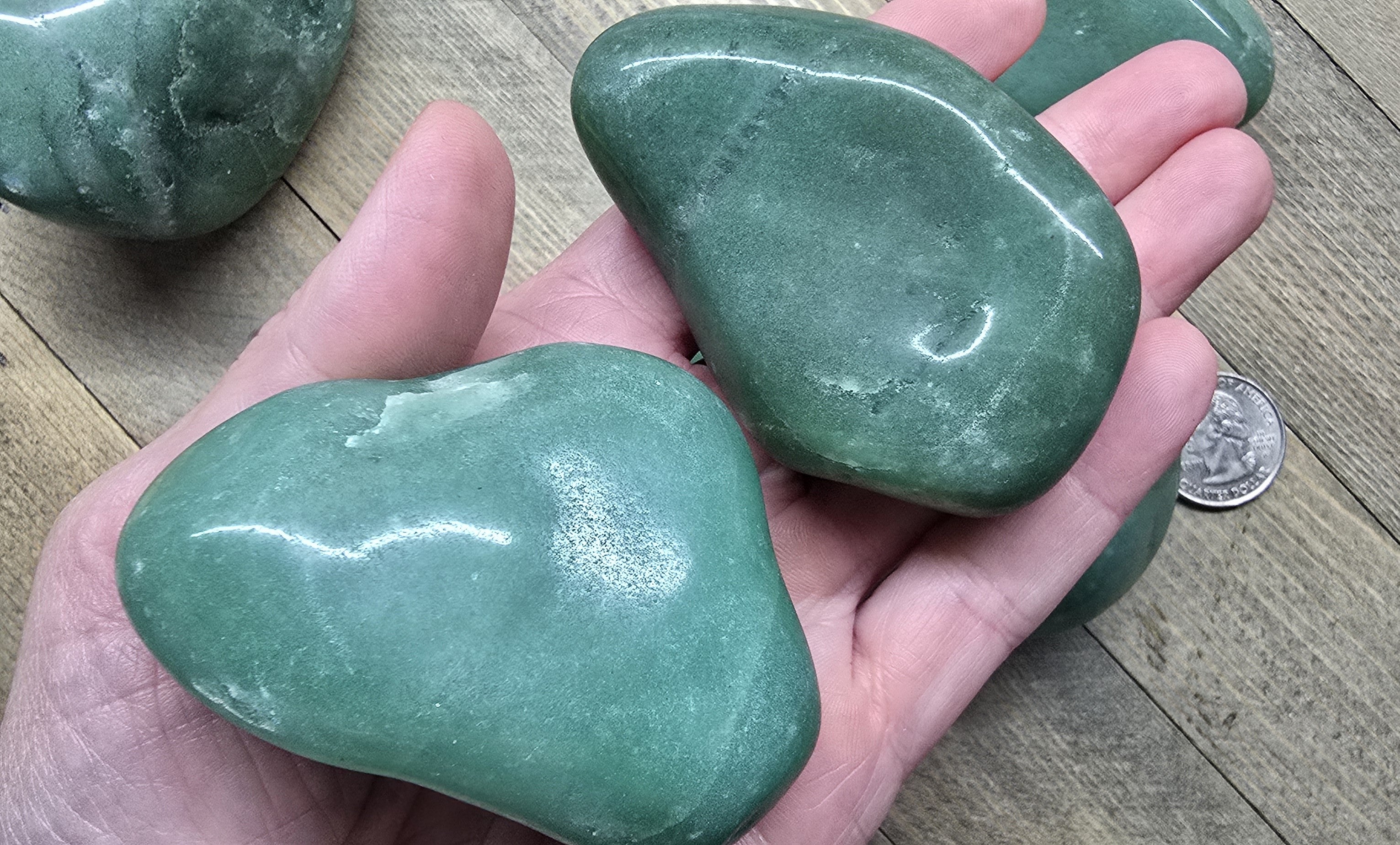 Green Aventurine Tumbled Stone – Luck & Abundance Crystal, Heart Chakra Healing Stone