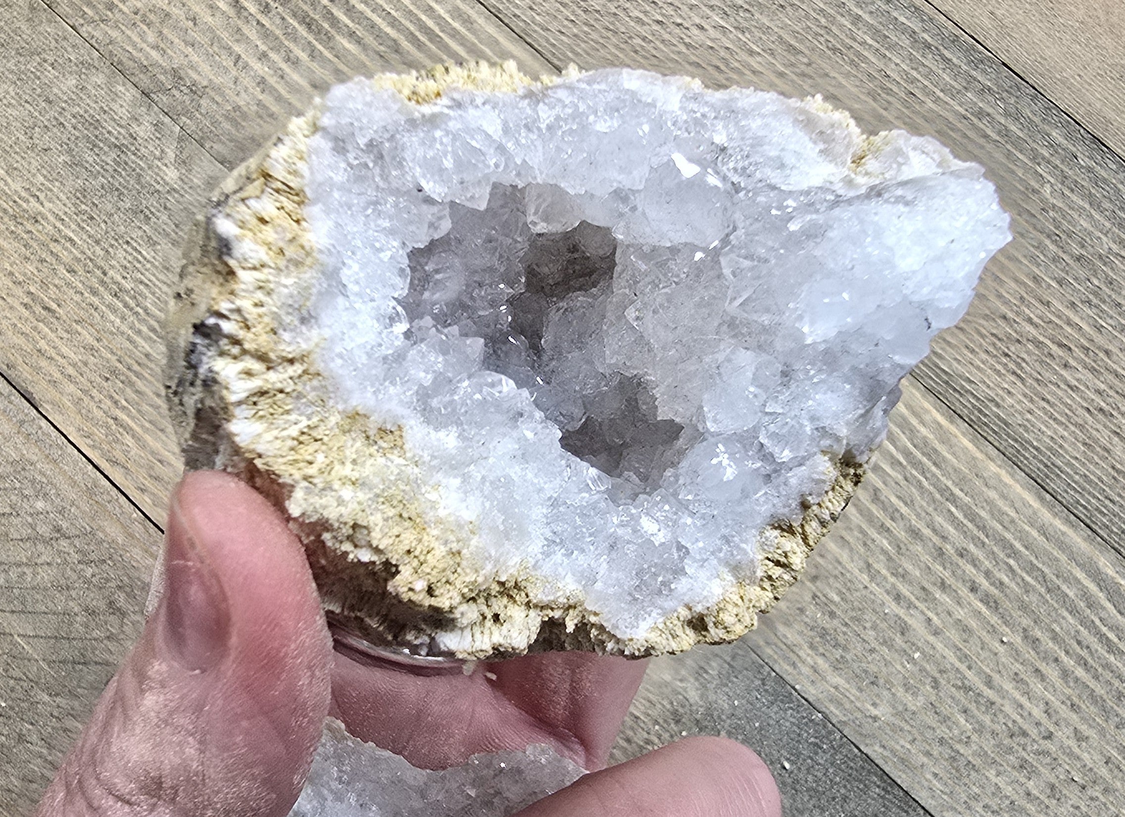 Break Your Own Geodes XL Large Unopened (3-4 pieces) Gift Box Quartz Crystal